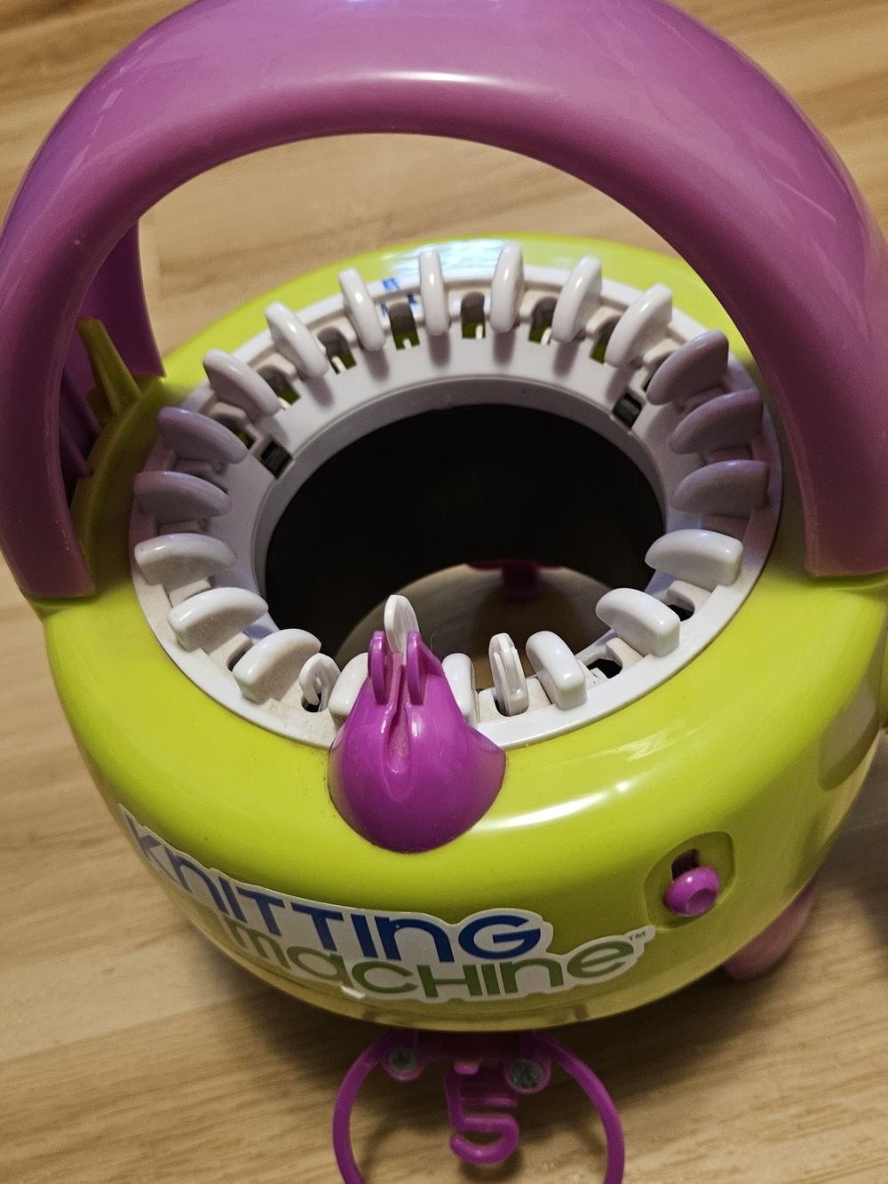 Knitting Machine-Small - Picture 2 of 6